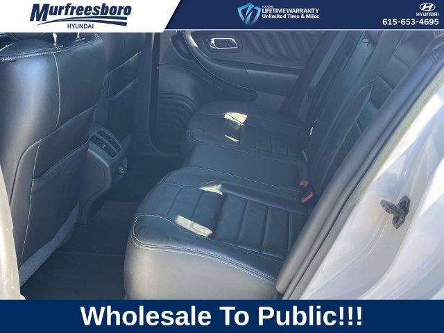 Used 2015 Ford Taurus SHO w/ Equipment Group 401A AWD/4WD image 17
