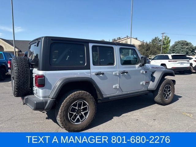 Used 2024 Jeep Wrangler Unlimited Rubicon AWD/4WD image 6