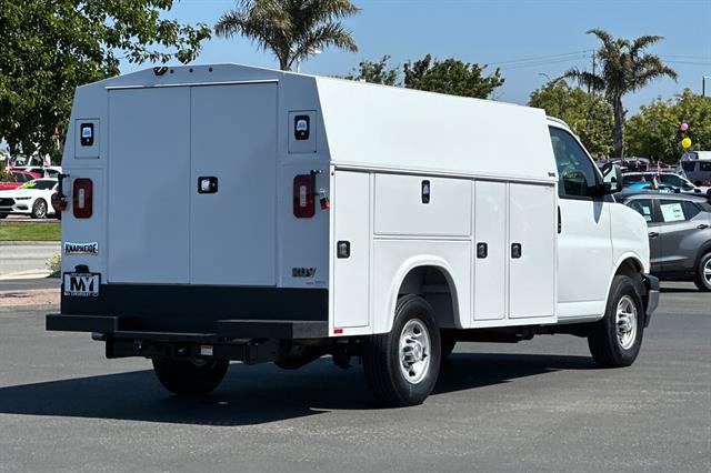New 2024 Chevrolet Express 3500 w/ Power Convenience Package RWD image 4