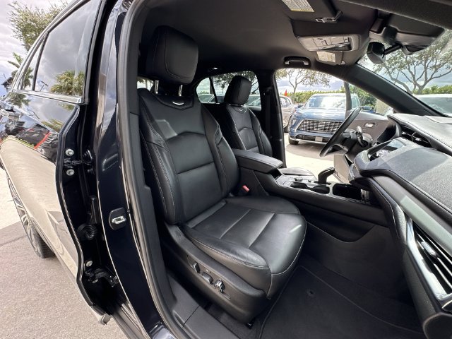 Certified 2023 Cadillac XT4 Premium Luxury w/ Technology Package FWD image 31