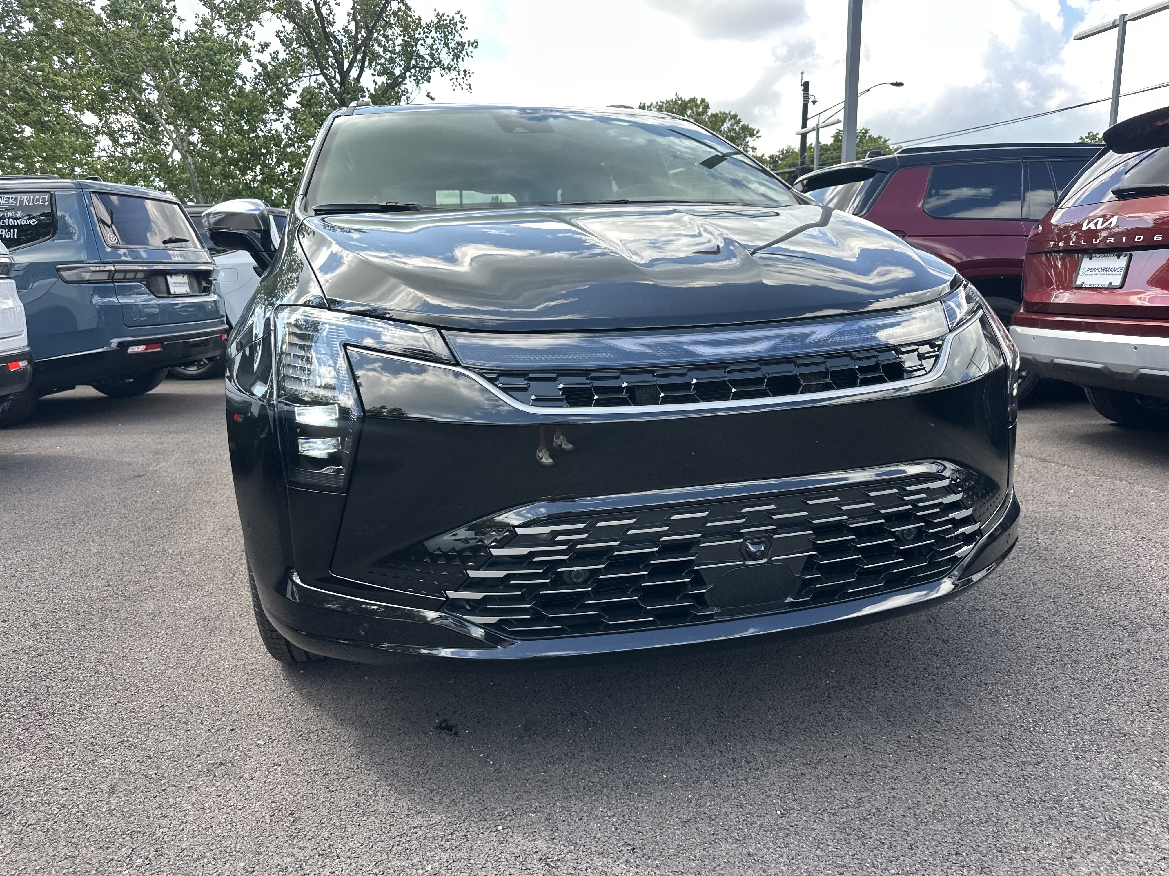 New 2027 Chrysler Pacifica Pinnacle AWD/4WD image 23