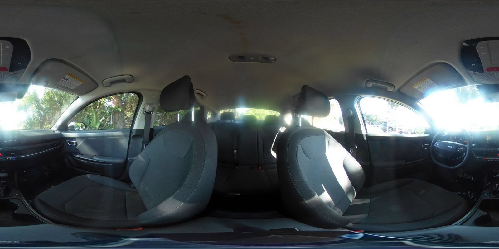 Used 2025 Kia K4 FWD image 44
