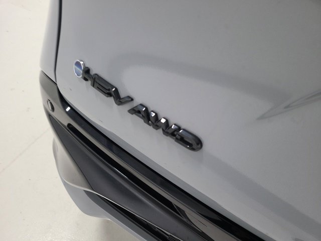 Certified 2026 Toyota Sienna XSE AWD/4WD image 11