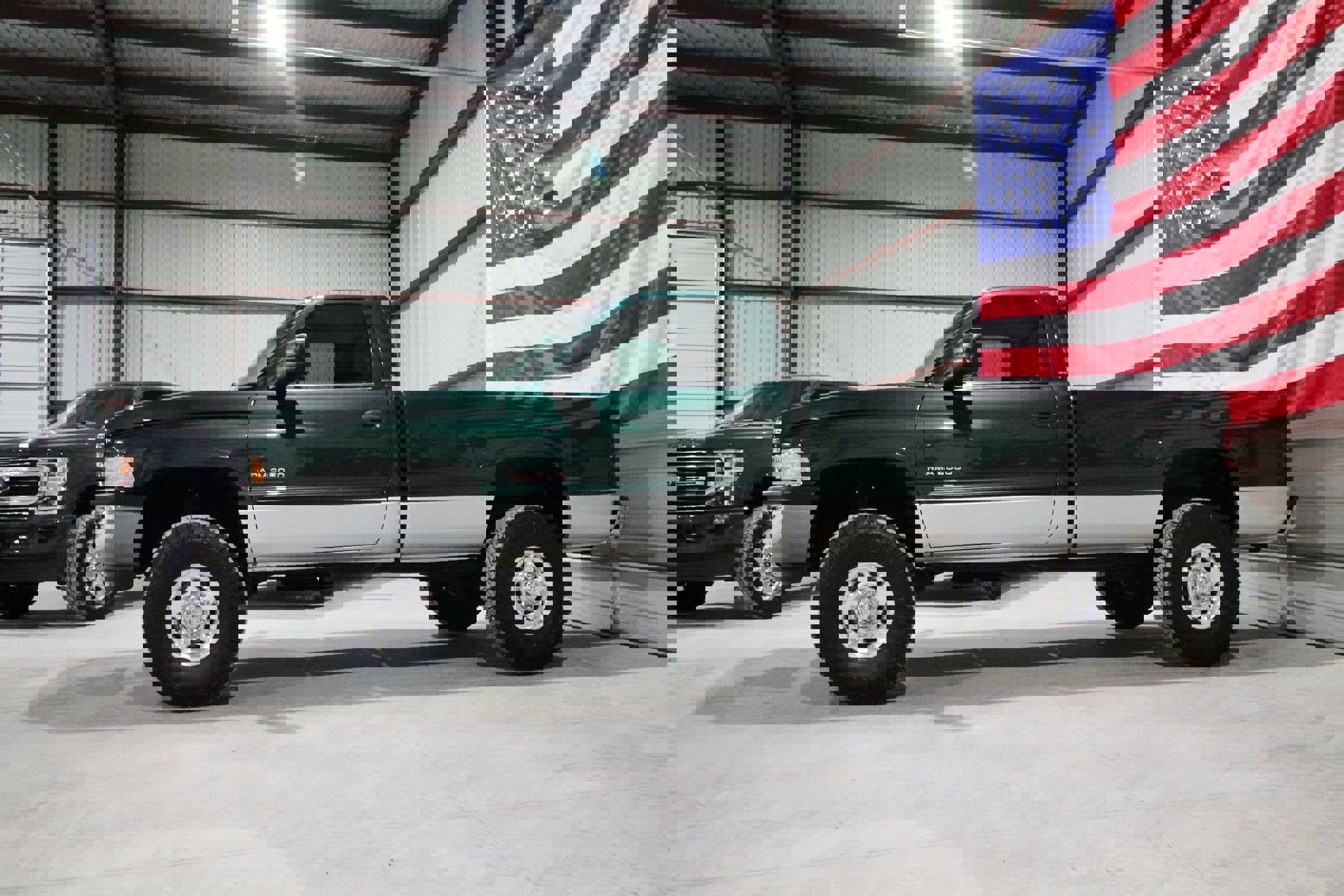 Used 2002 Dodge Ram 2500 Truck SLT image 5