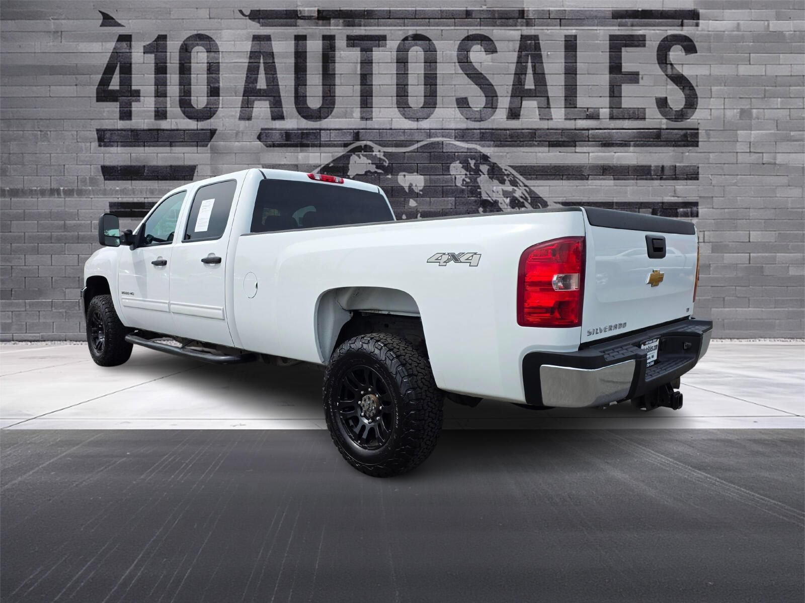 Used 2014 Chevrolet Silverado 2500 LT AWD/4WD image 11
