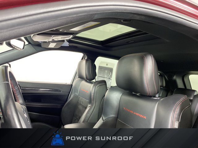 Used 2021 Jeep Grand Cherokee Trailhawk AWD/4WD image 2