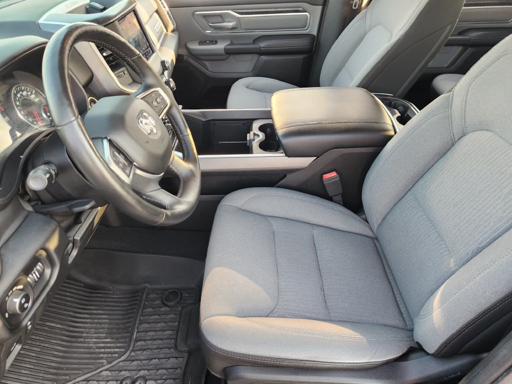 Used 2019 RAM 1500 Big Horn AWD/4WD image 14