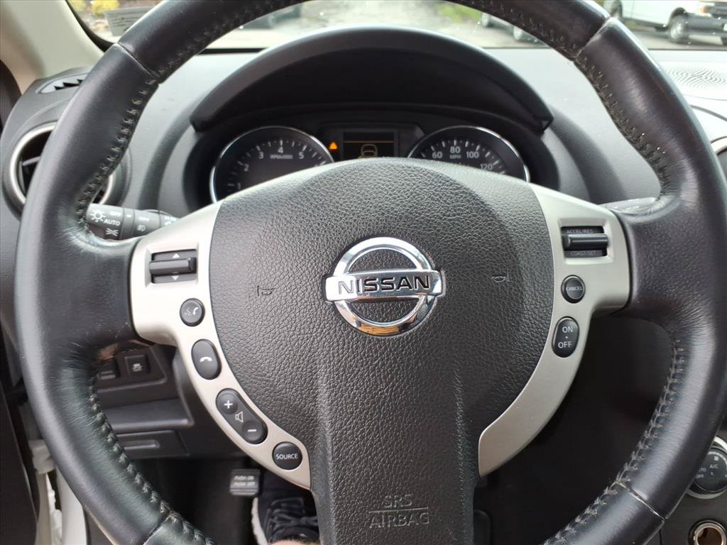 Used 2012 Nissan Rogue SL AWD/4WD image 19