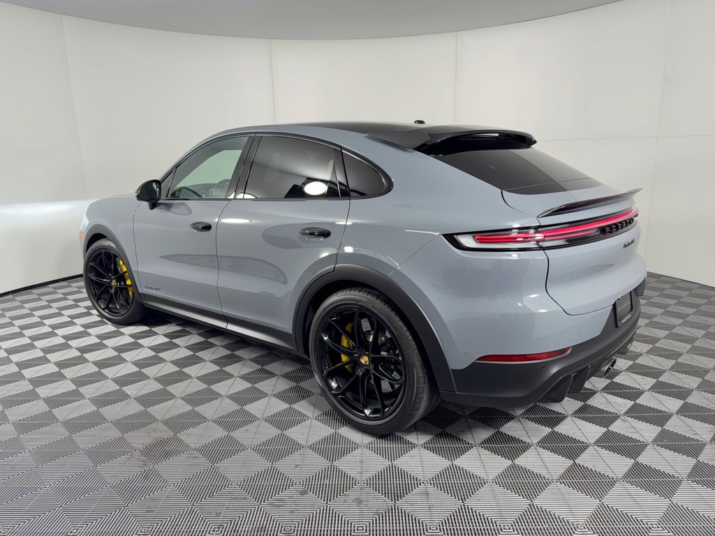 Certified 2024 Porsche Cayenne Turbo GT AWD/4WD image 3