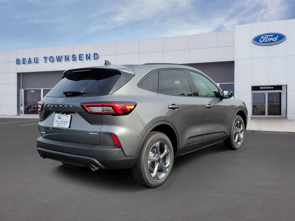 New 2026 Ford Escape ST-Line w/ Cold Weather Package image 4