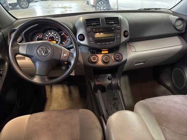 Used 2011 Toyota RAV4 2WD image 11