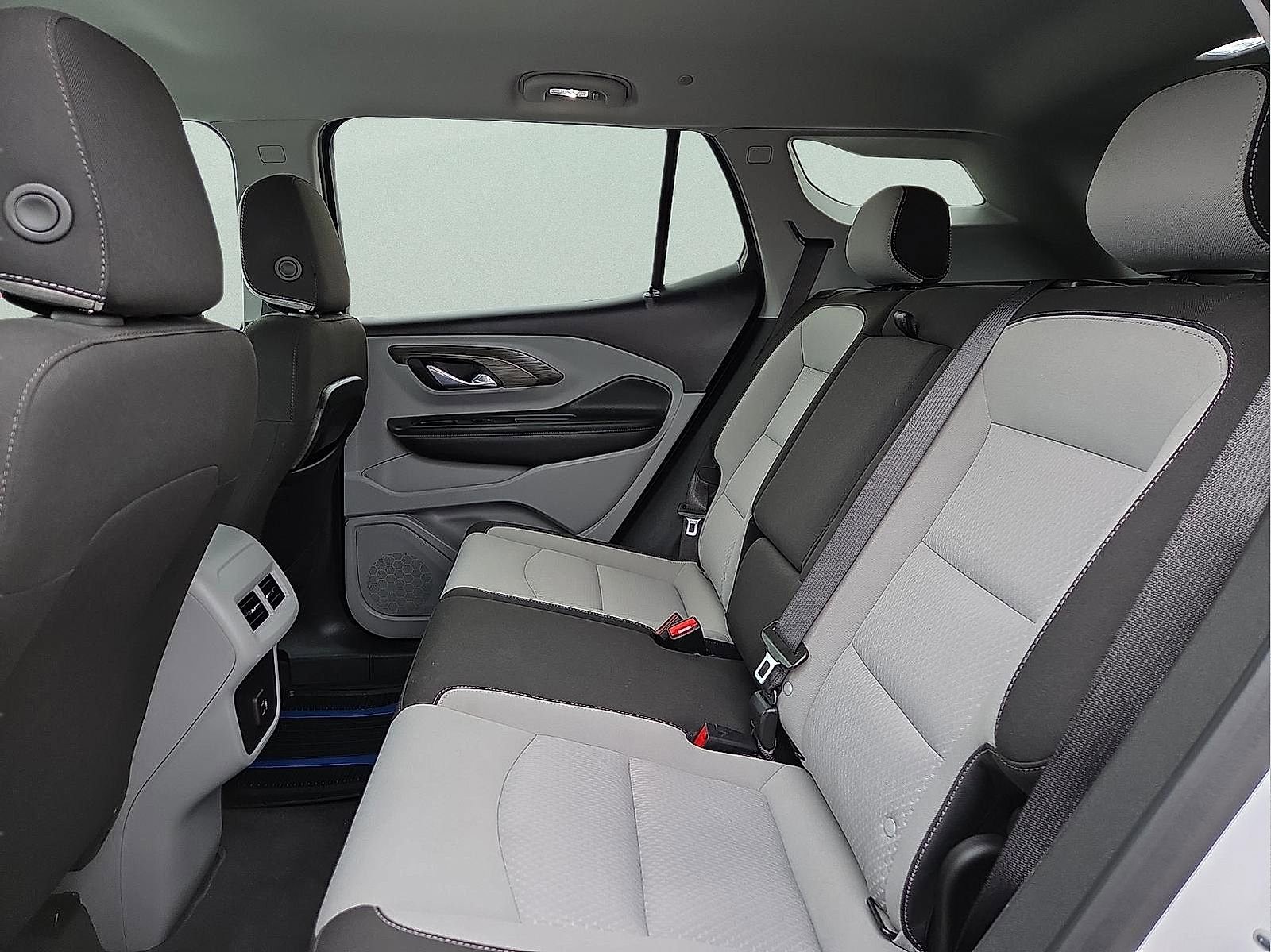 Certified 2023 GMC Terrain SLE w/ Driver Convenience Package AWD/4WD image 8