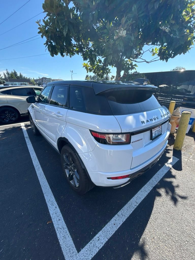 Used 2018 Land Rover Range Rover Evoque SE Premium AWD/4WD image 5
