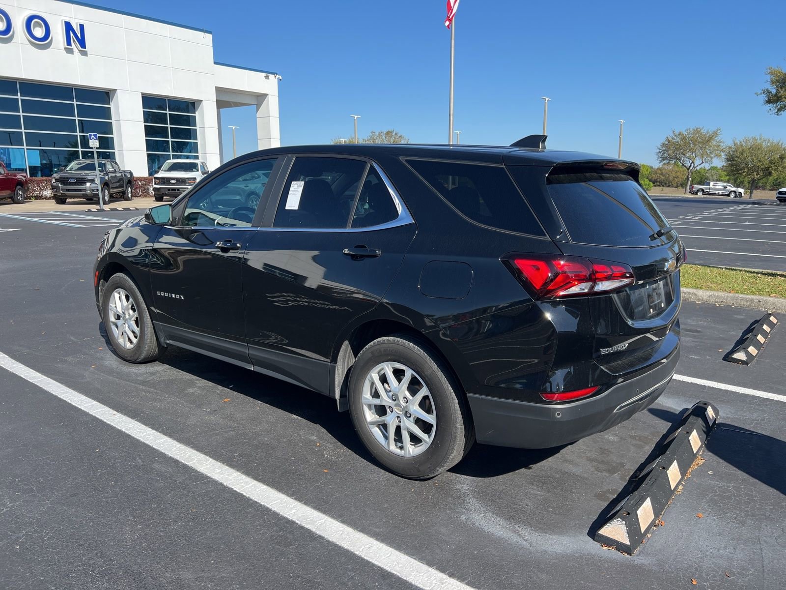 Used 2024 Chevrolet Equinox LT image 6