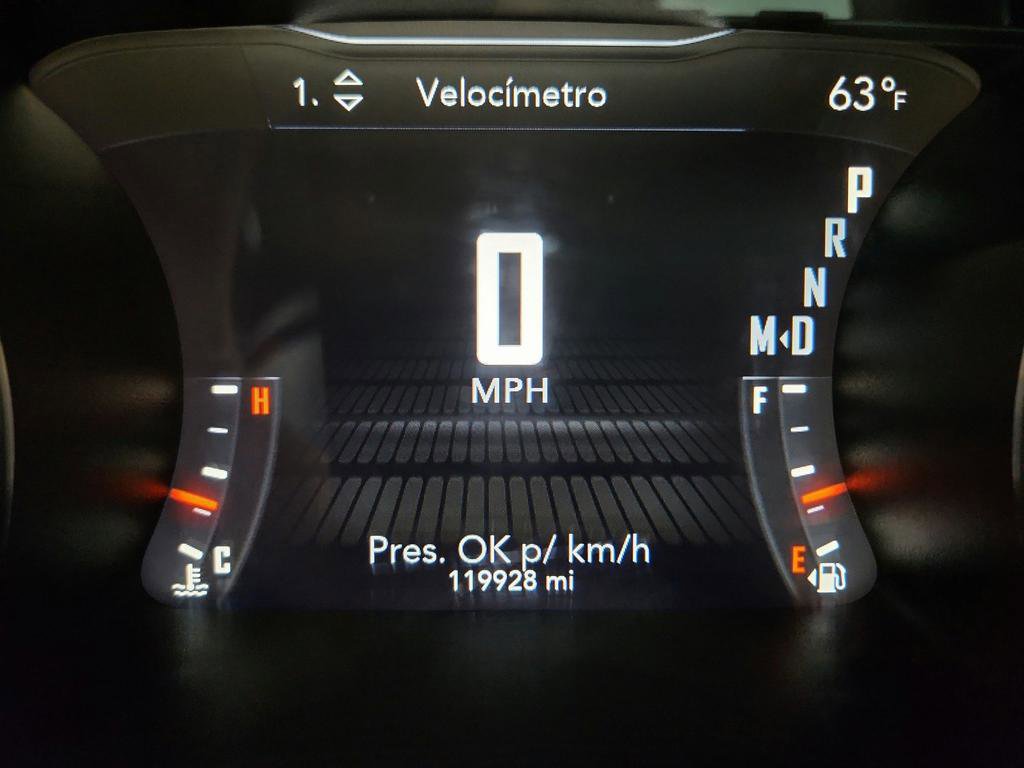 Used 2017 Dodge Challenger SXT Plus image 27