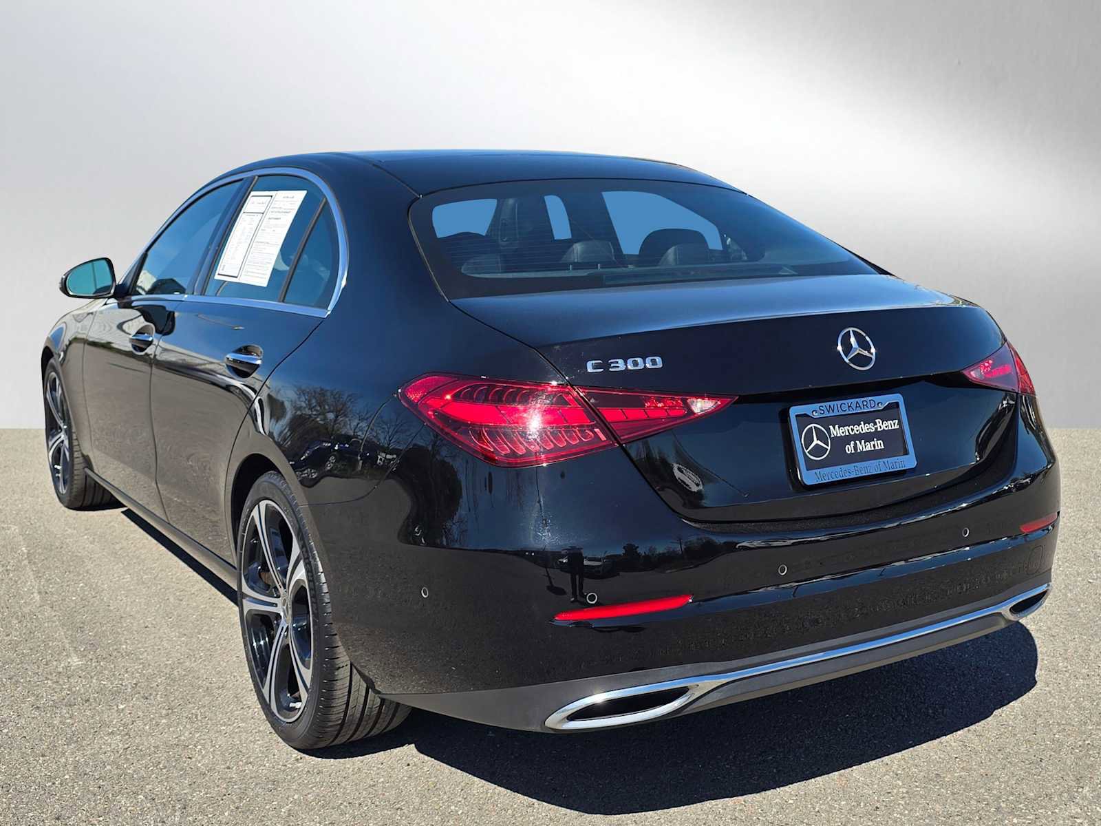 Used 2024 Mercedes-Benz C 300 Sedan image 5