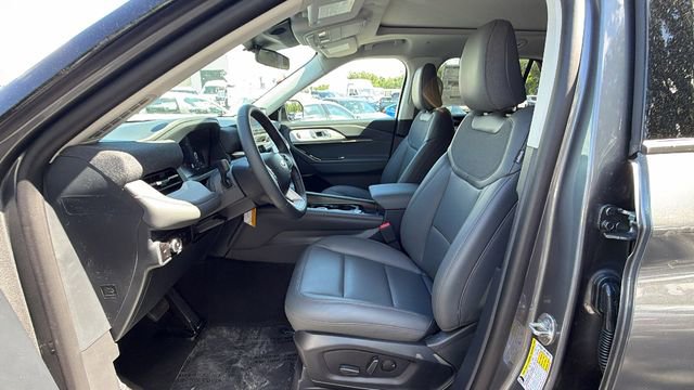 New 2026 Ford Explorer Active image 32