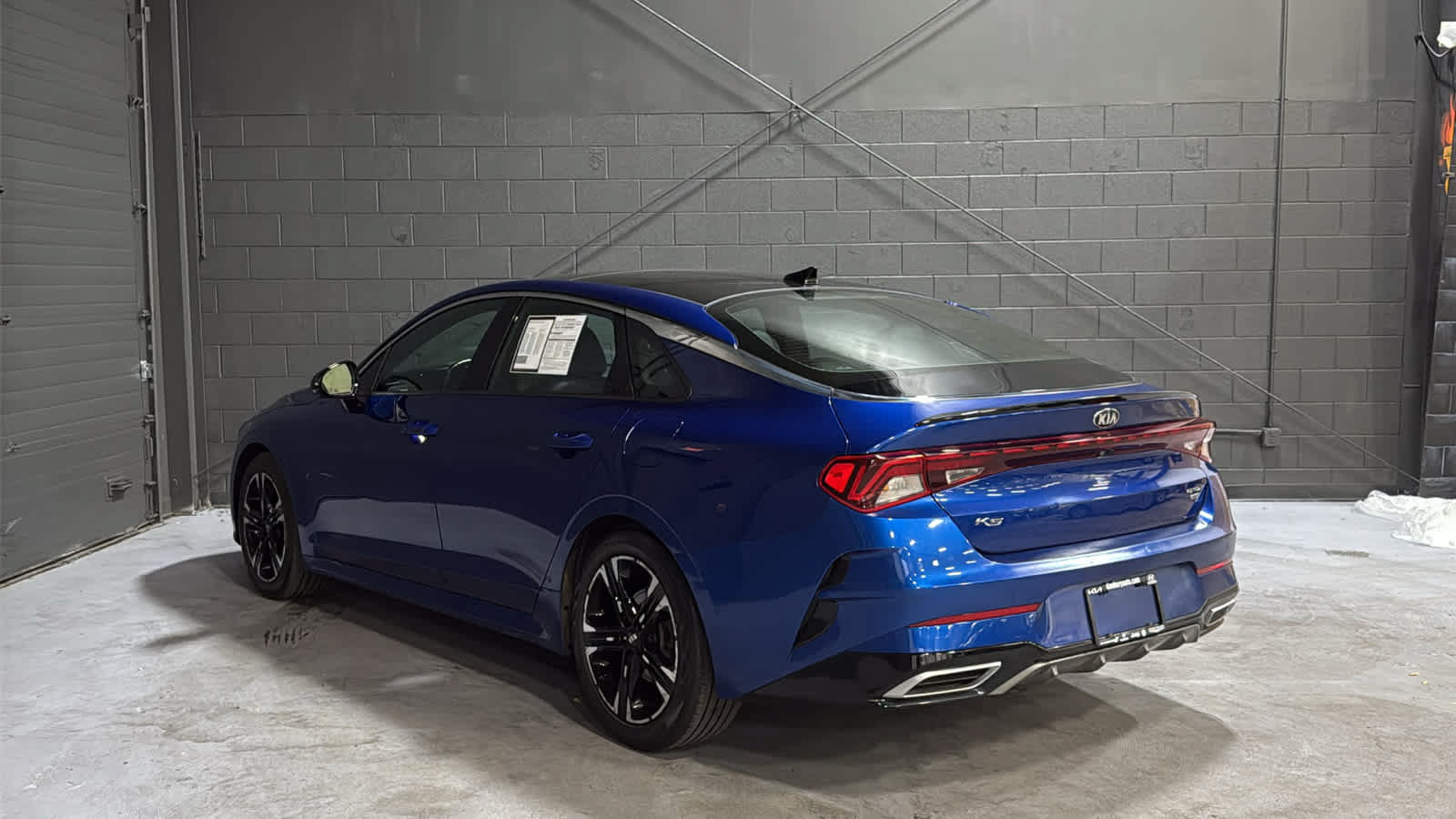 Used 2021 Kia K5 GT-Line AWD/4WD image 4
