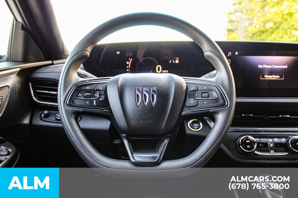 Used 2025 Buick Envista Preferred image 24