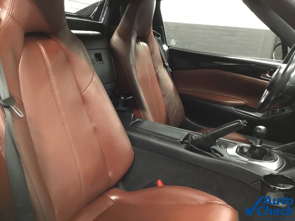 Used 2018 MAZDA MX-5 Miata RF Grand Touring image 36