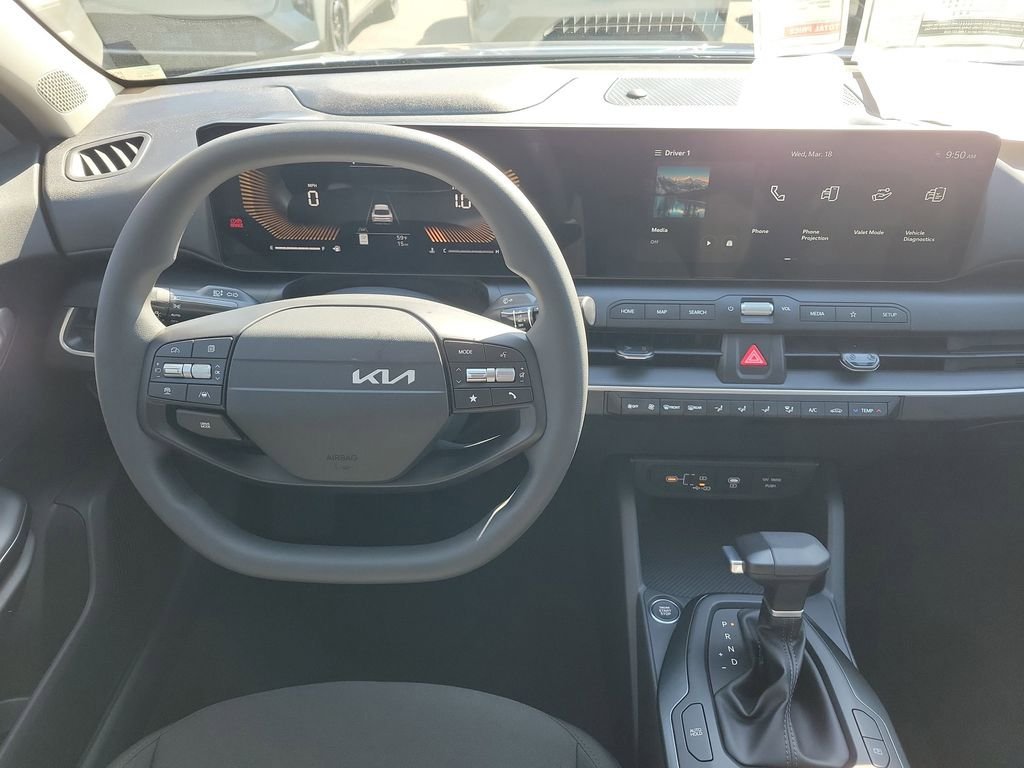 New 2026 Kia K4 LXS image 17
