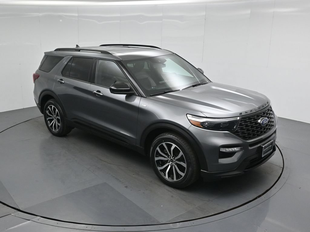 Certified 2022 Ford Explorer ST-Line w/ Class IV Trailer Tow Package AWD/4WD image 38