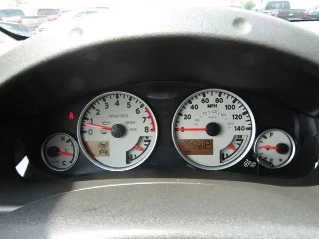 Used 2019 Nissan Frontier PRO-4X image 17