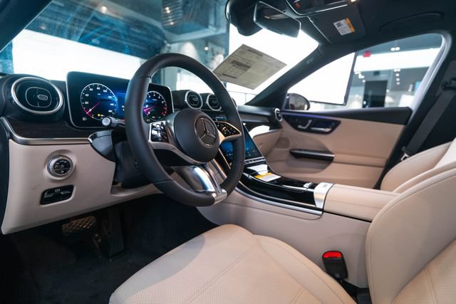 New 2026 Mercedes-Benz C 300 4MATIC Sedan image 4