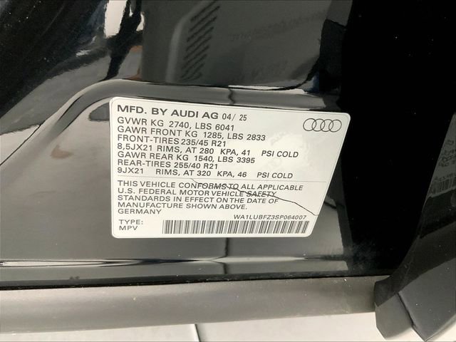 Certified 2025 Audi Q4 e-tron Premium Plus w/ Premium Plus image 32