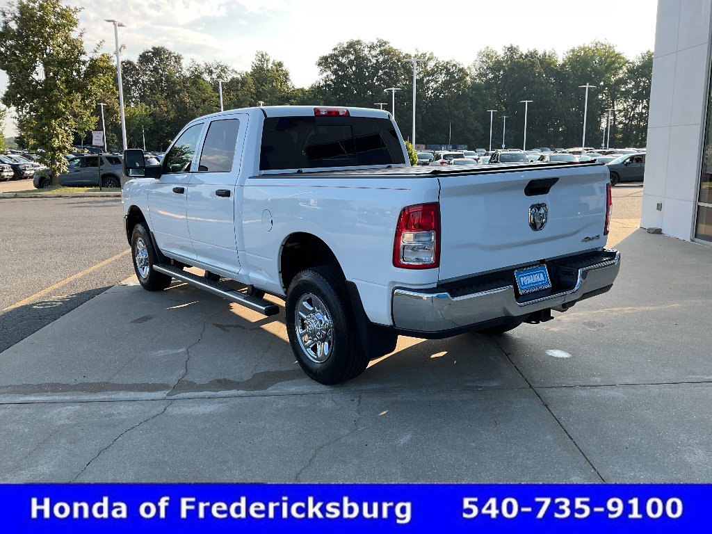 Used 2024 RAM 2500 Tradesman w/ Chrome Appearance Group AWD/4WD image 4