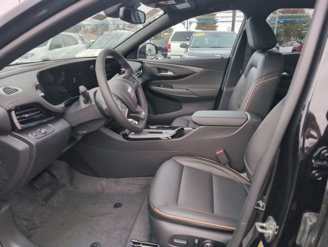 New 2026 Buick Envista Avenir image 13