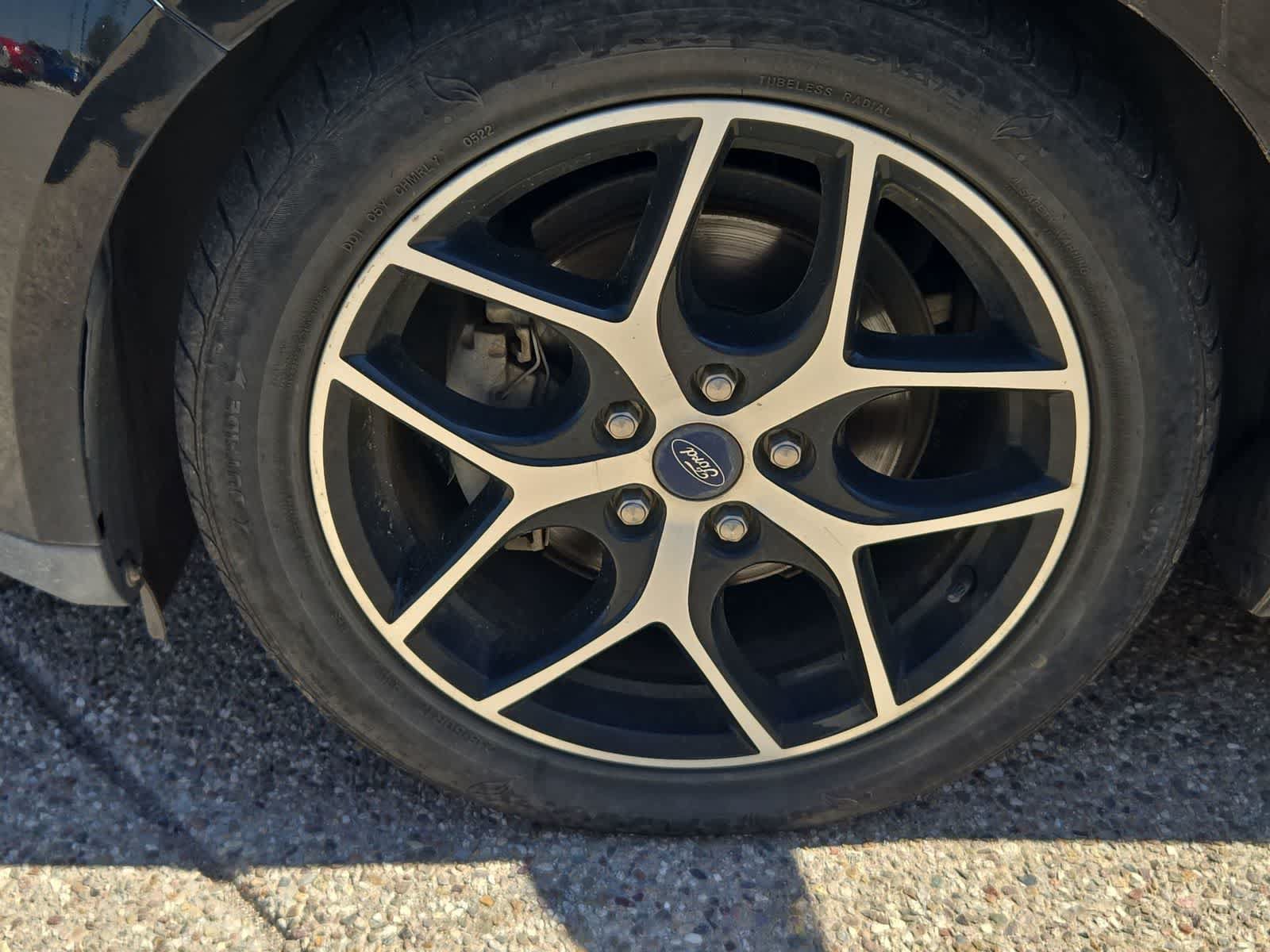 Used 2018 Ford Focus SEL FWD image 14