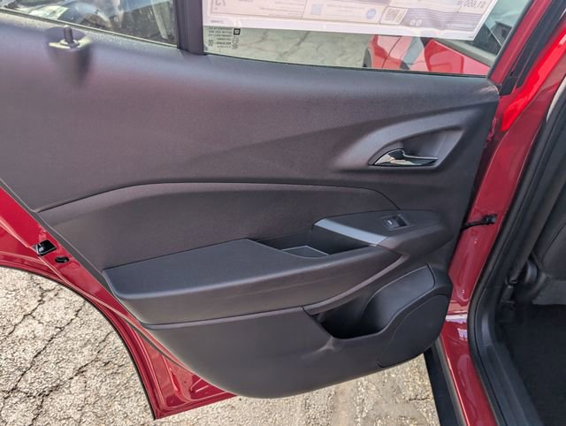 New 2026 Chevrolet Trax LT w/ Driver Confidence Package image 10