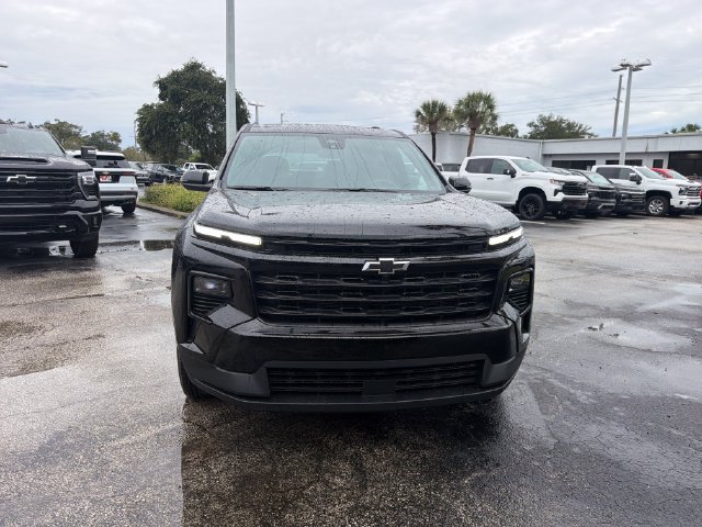 New 2027 Chevrolet Traverse LT w/ Midnight/Sport Edition FWD image 16