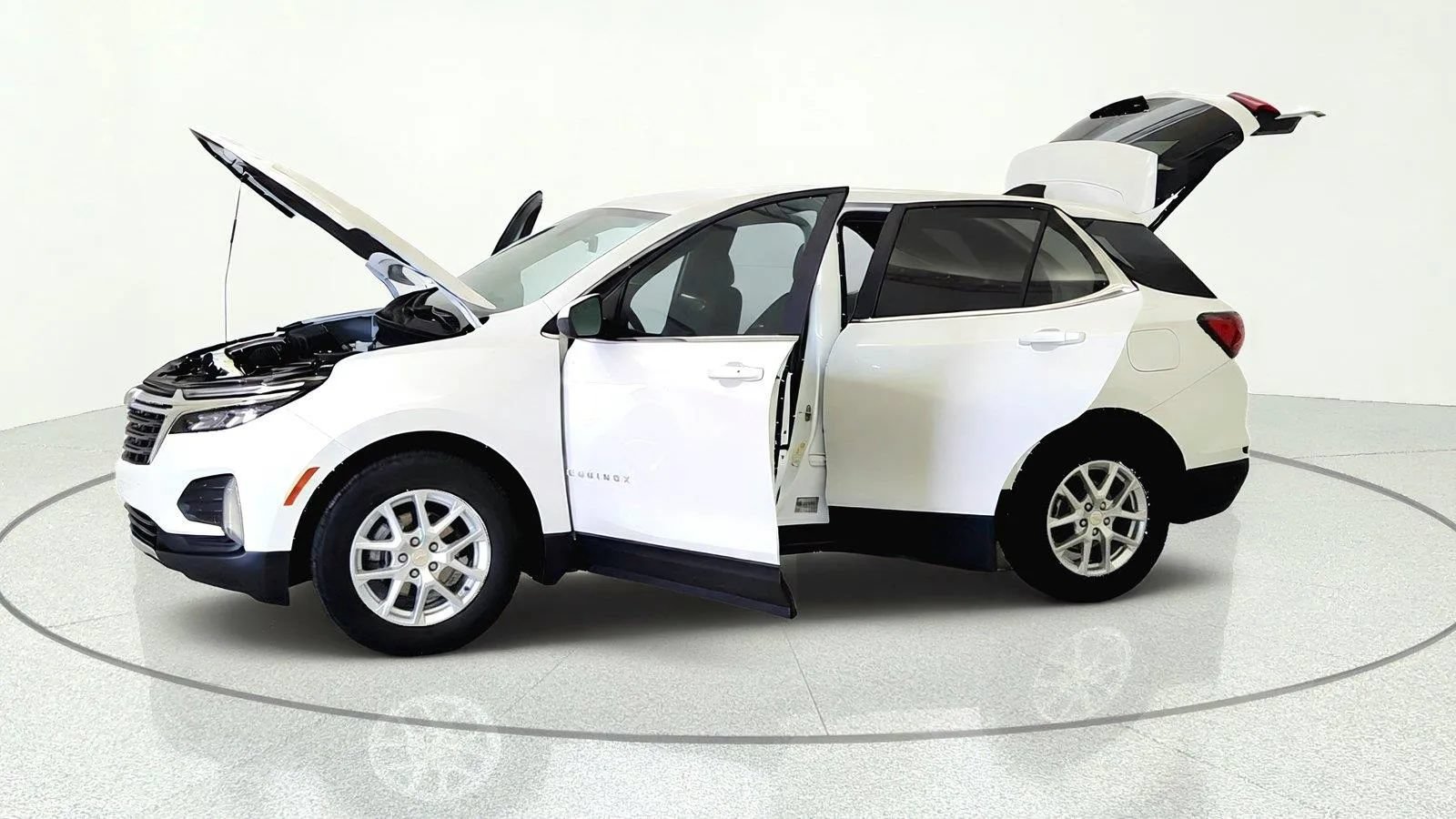 Used 2022 Chevrolet Equinox LT FWD image 9