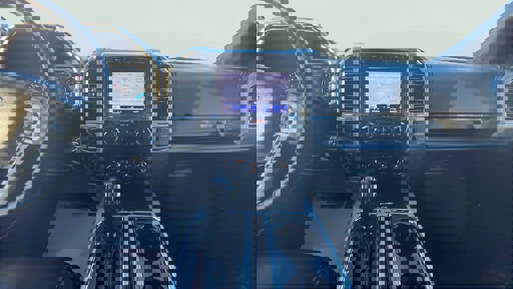 Used 2020 Ford F150 Lariat image 9