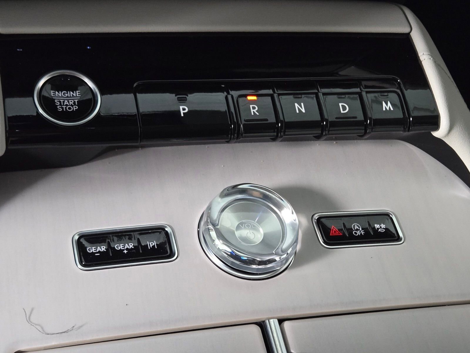 New 2026 Lincoln Navigator L Reserve w/ Jet Appearance Package AWD/4WD image 28