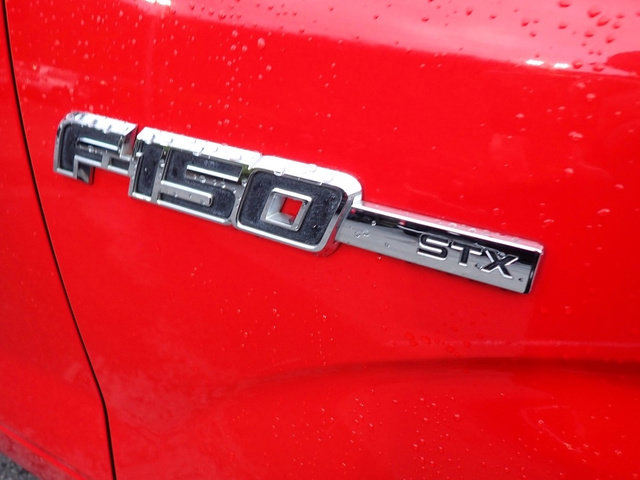 Used 2012 Ford F150 STX w/ STX Decor Pkg image 12