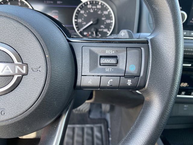 Used 2023 Nissan Rogue SV image 36