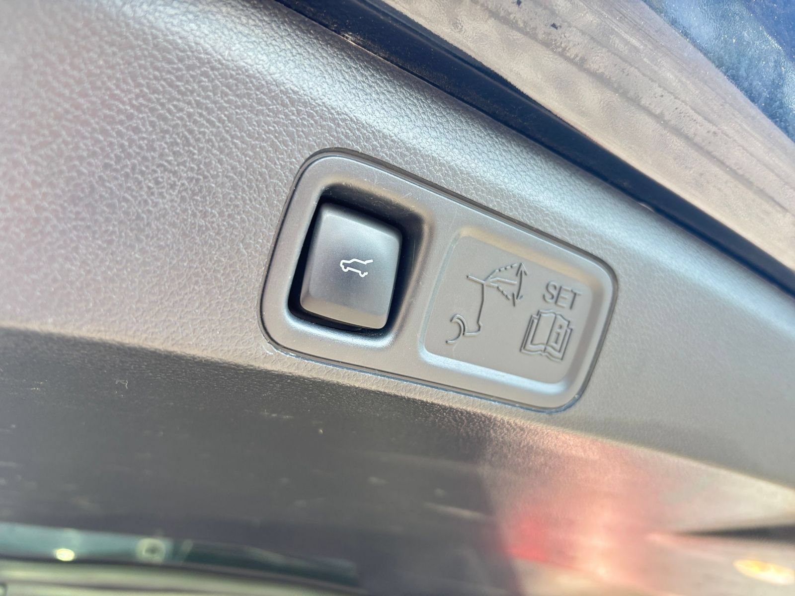Used 2024 Ford Expedition Max Limited RWD image 22