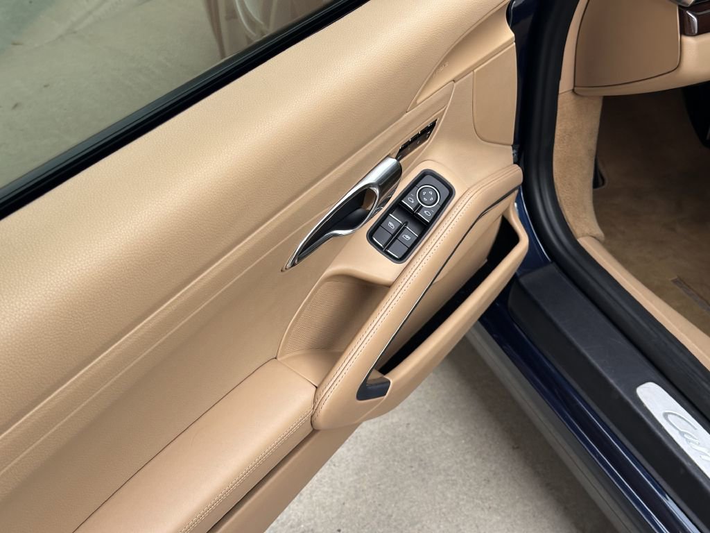 Used 2014 Porsche 911 Carrera image 24