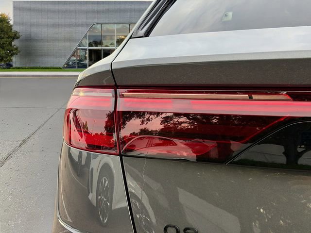 New 2026 Audi Q8 Premium Plus AWD/4WD image 10