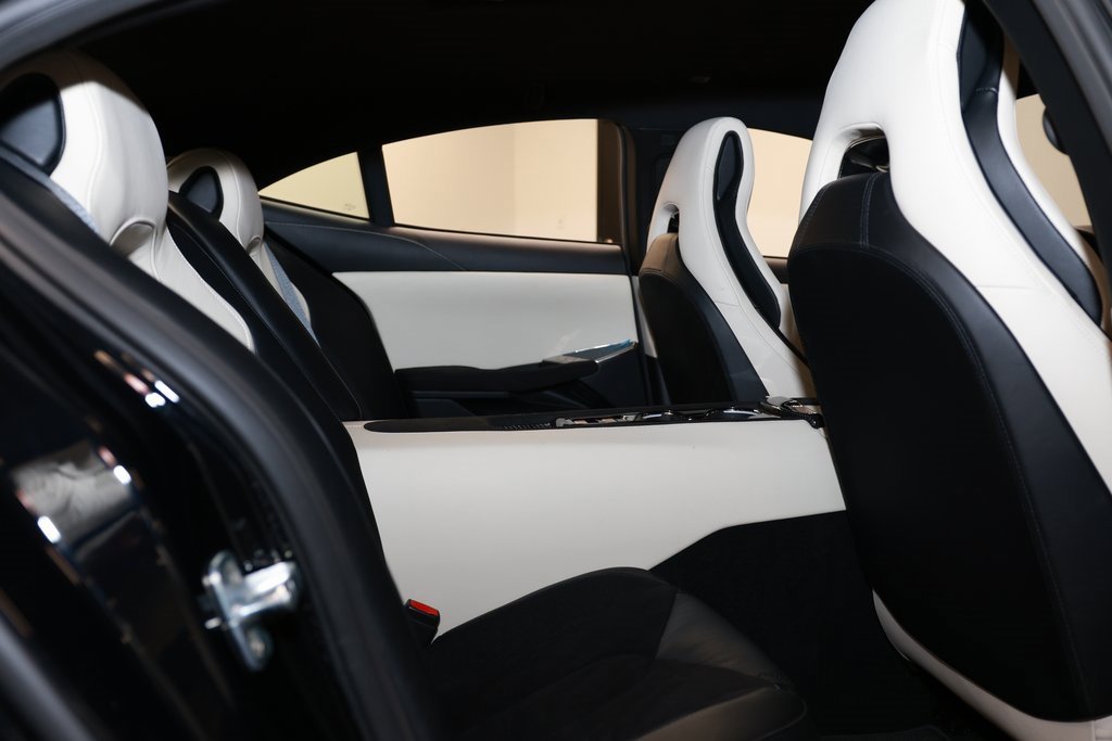 New 2025 Karma Revero Luxury image 15