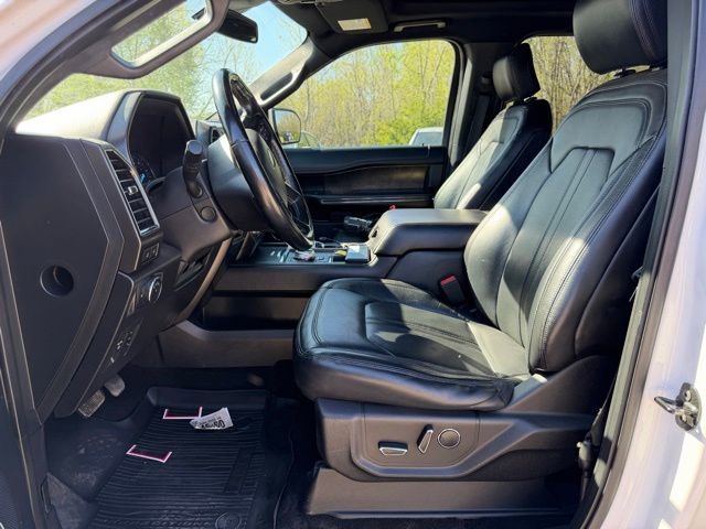 Used 2018 Ford Expedition Limited w/ Equipment Group 302A image 10