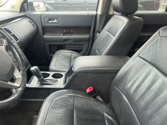 Used 2014 Ford Flex SEL w/ Equipment Group 202A AWD/4WD image 9