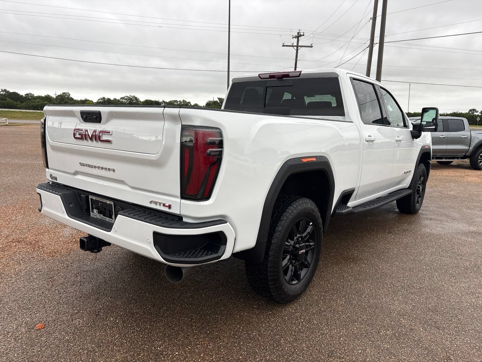 New 2026 GMC Sierra 2500 AT4 w/ AT4 Premium Plus Package AWD/4WD image 5