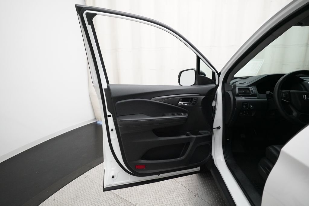 Certified 2025 Honda Ridgeline RTL+ image 27