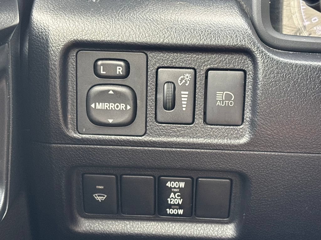 Used 2021 Toyota 4Runner TRD Off-Road Premium w/ Moonroof Package AWD/4WD image 26
