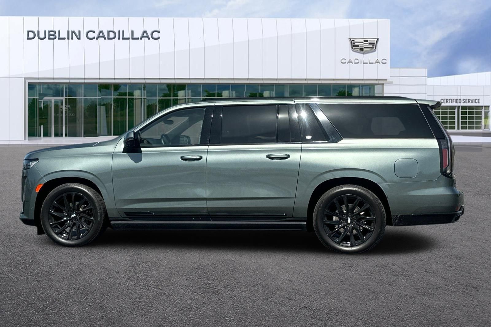 Certified 2023 Cadillac Escalade ESV Sport w/ LPO, ONYX Package image 7