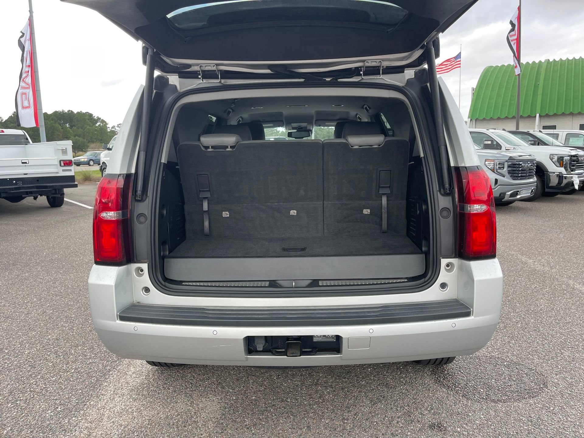 Used 2019 Chevrolet Tahoe LT image 28